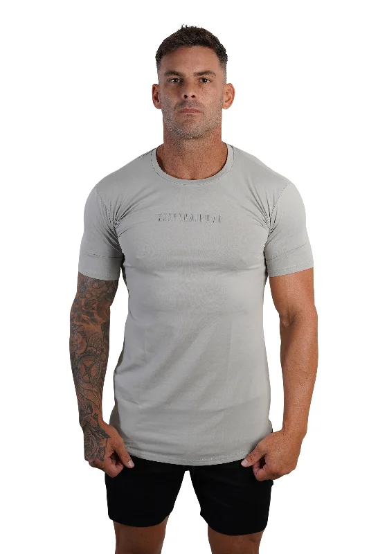 Weekend Specials to Relish Dynamic tee - Stone grey