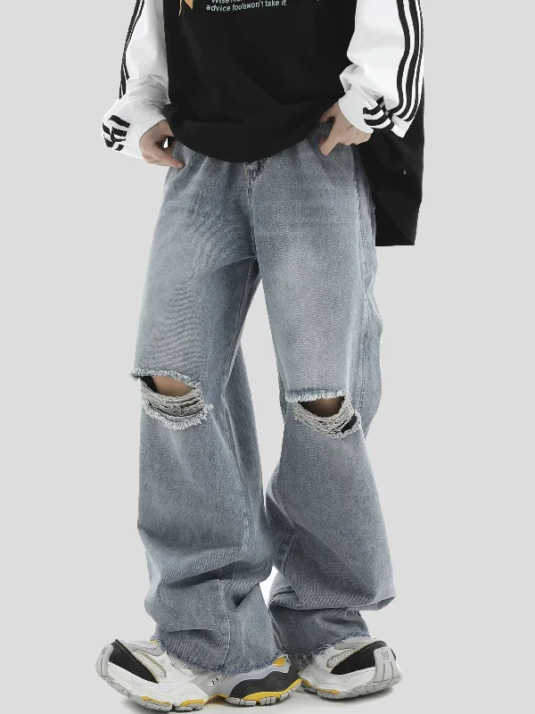 Weekend Discounts to Grab Ripped Knee Detail Jeans